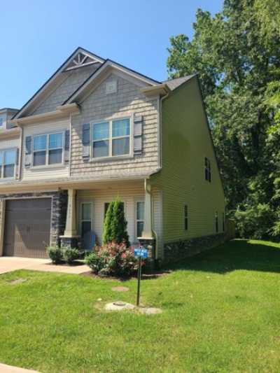 Home For Rent in Old Hickory, Tennessee