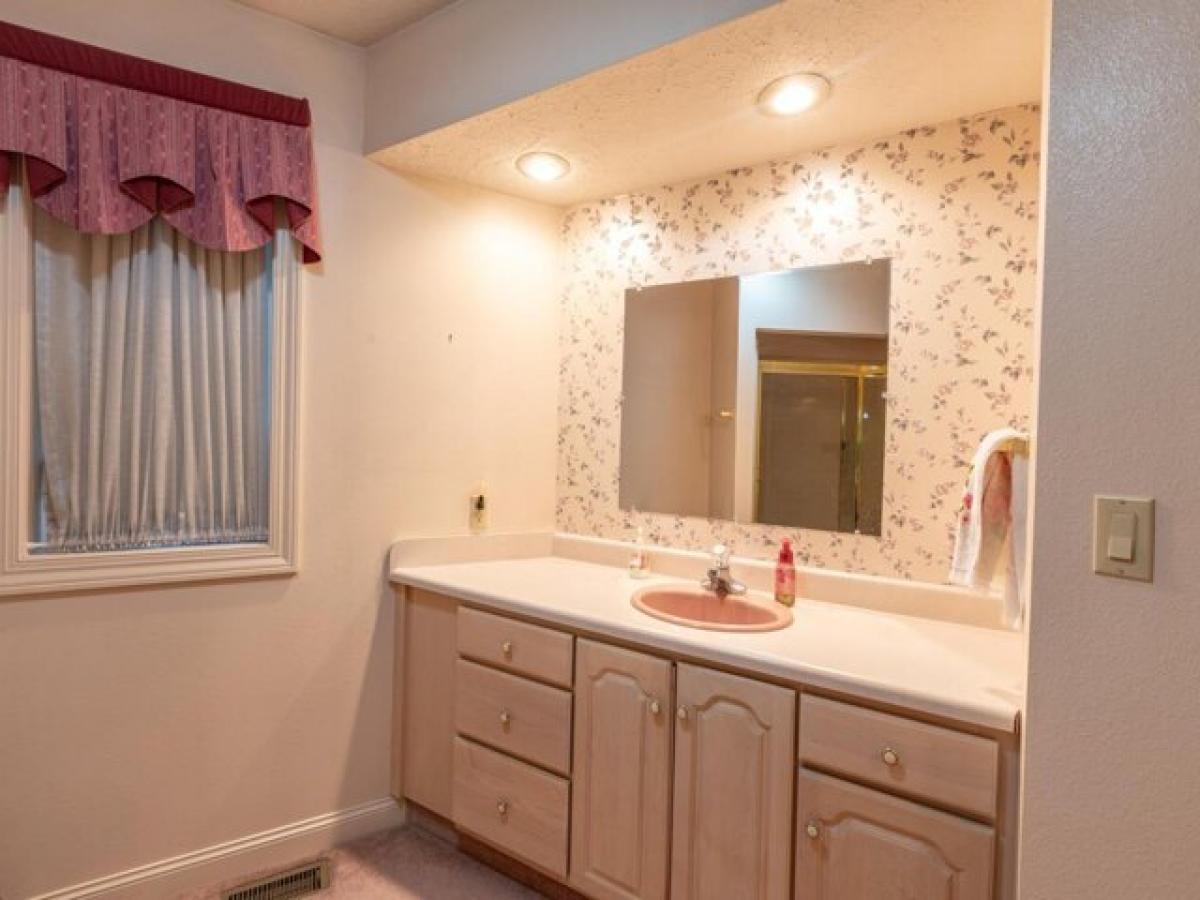 Picture of Home For Sale in Hornick, Iowa, United States