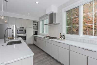 Home For Sale in Chagrin Falls, Ohio