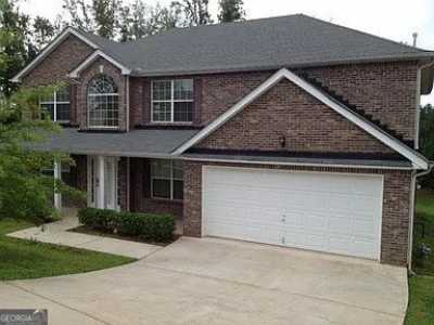 Home For Rent in Ellenwood, Georgia