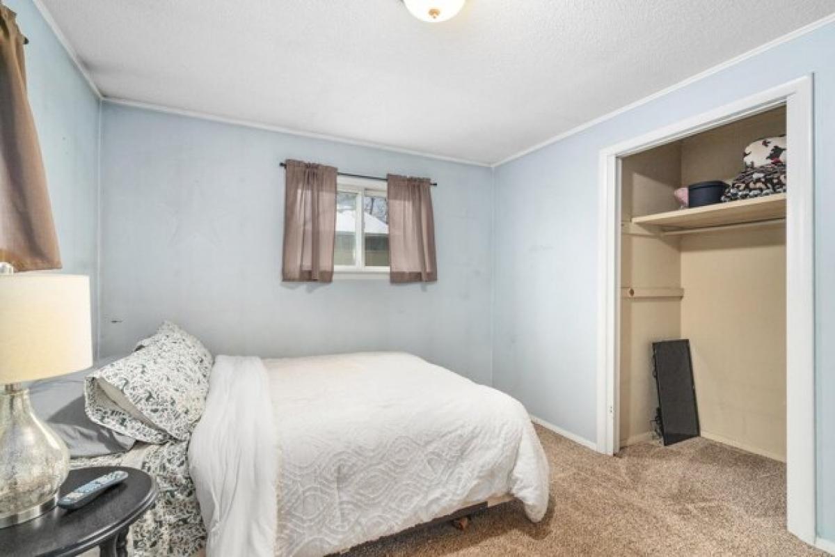 Picture of Home For Sale in Indian River, Michigan, United States