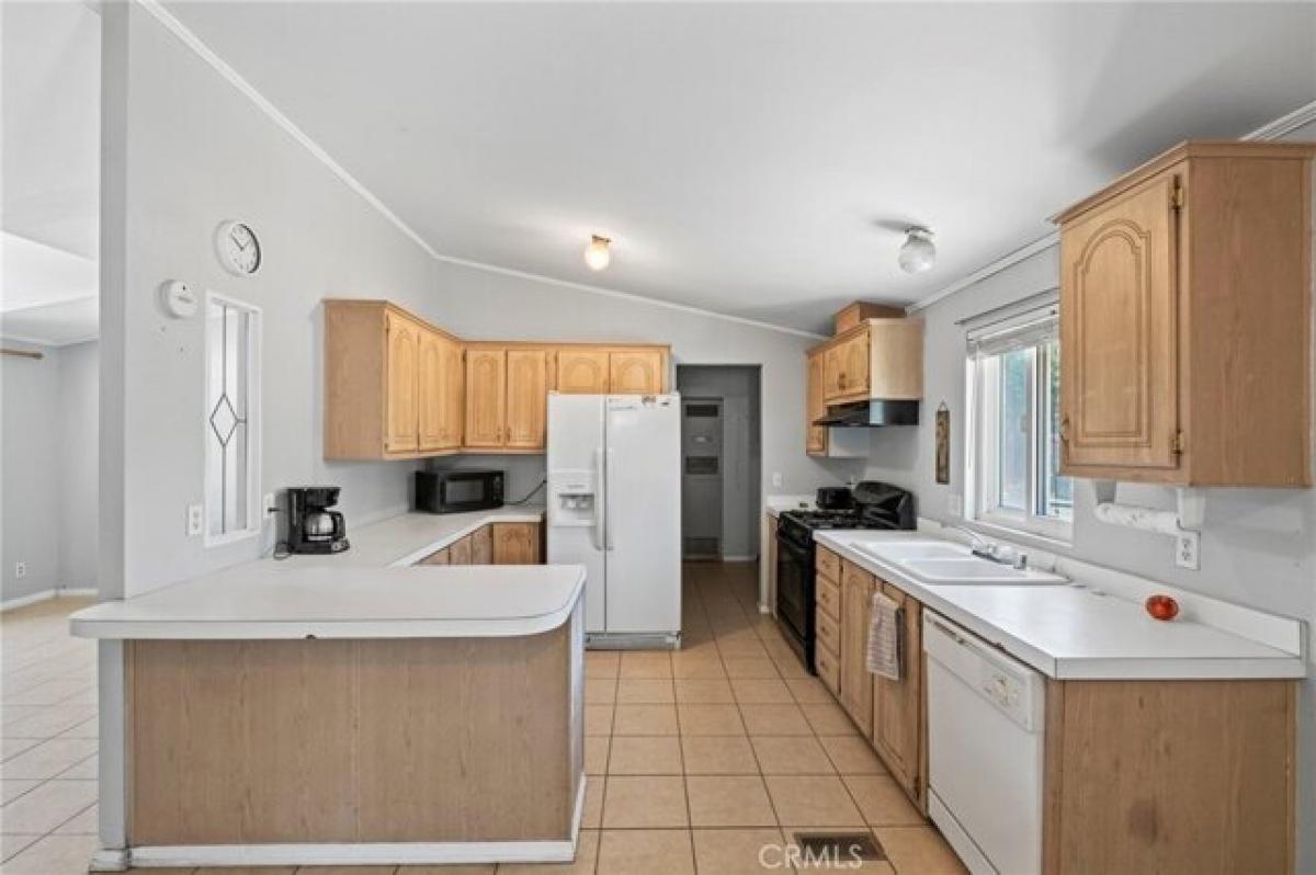 Picture of Home For Sale in Phelan, California, United States