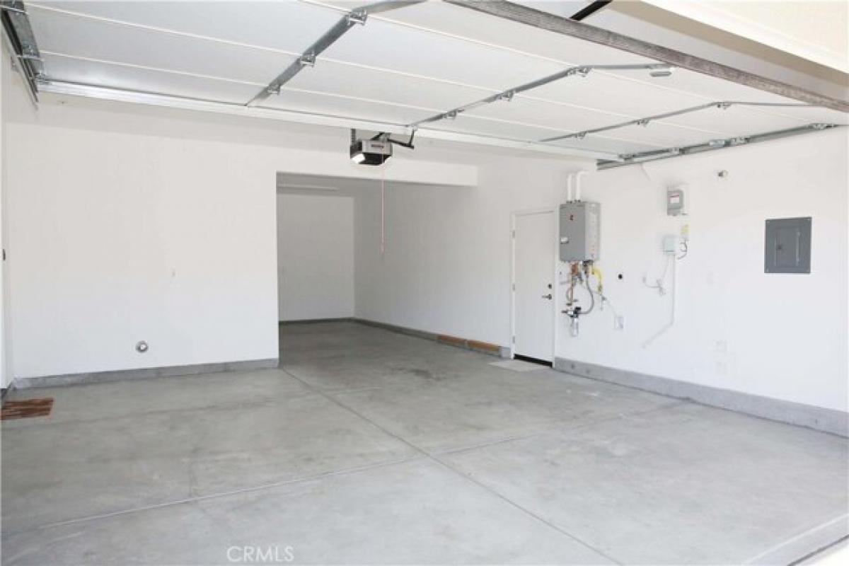 Picture of Home For Rent in Saugus, California, United States