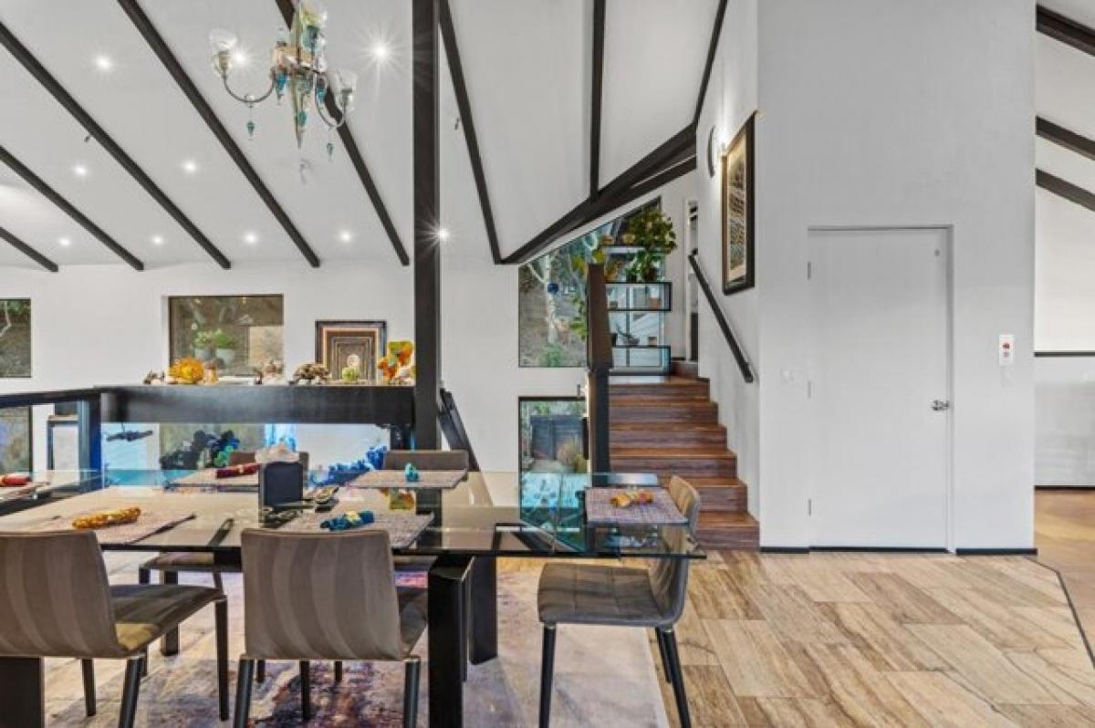 Picture of Home For Sale in Carmel Valley, California, United States