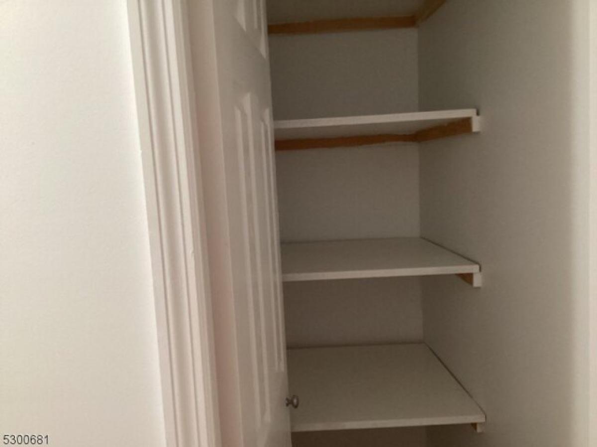 Picture of Home For Rent in Pompton Lakes, New Jersey, United States