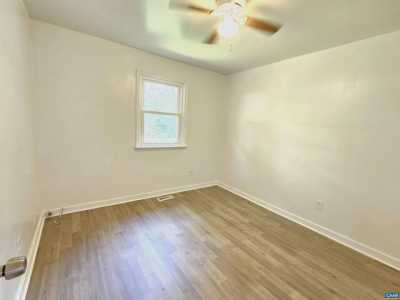 Home For Sale in New Canton, Virginia