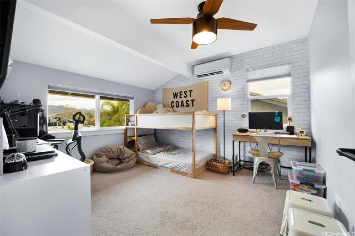 Picture of Home For Sale in Mililani, Hawaii, United States