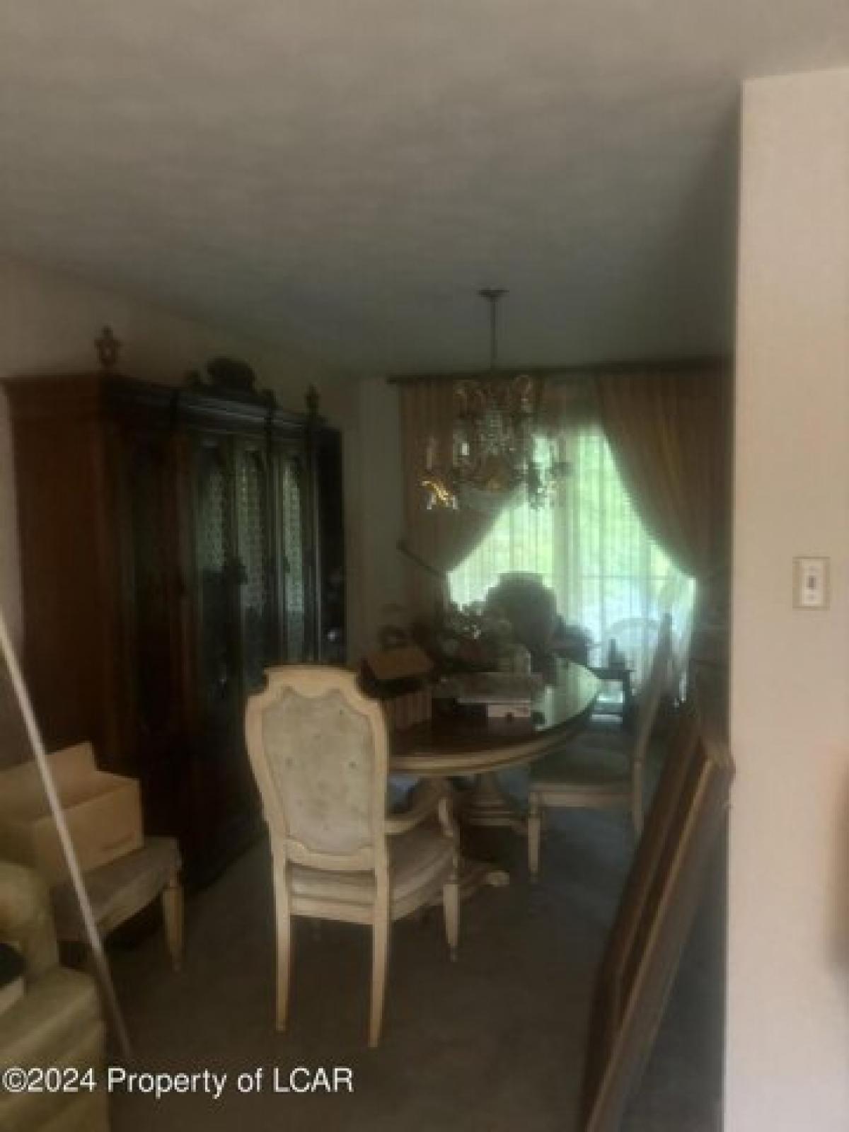 Picture of Home For Sale in Shavertown, Pennsylvania, United States