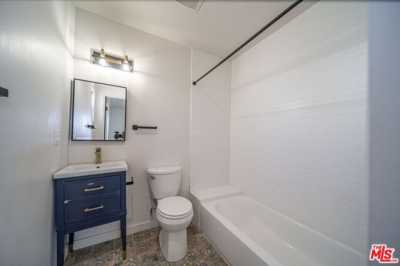 Home For Rent in Sun Valley, California