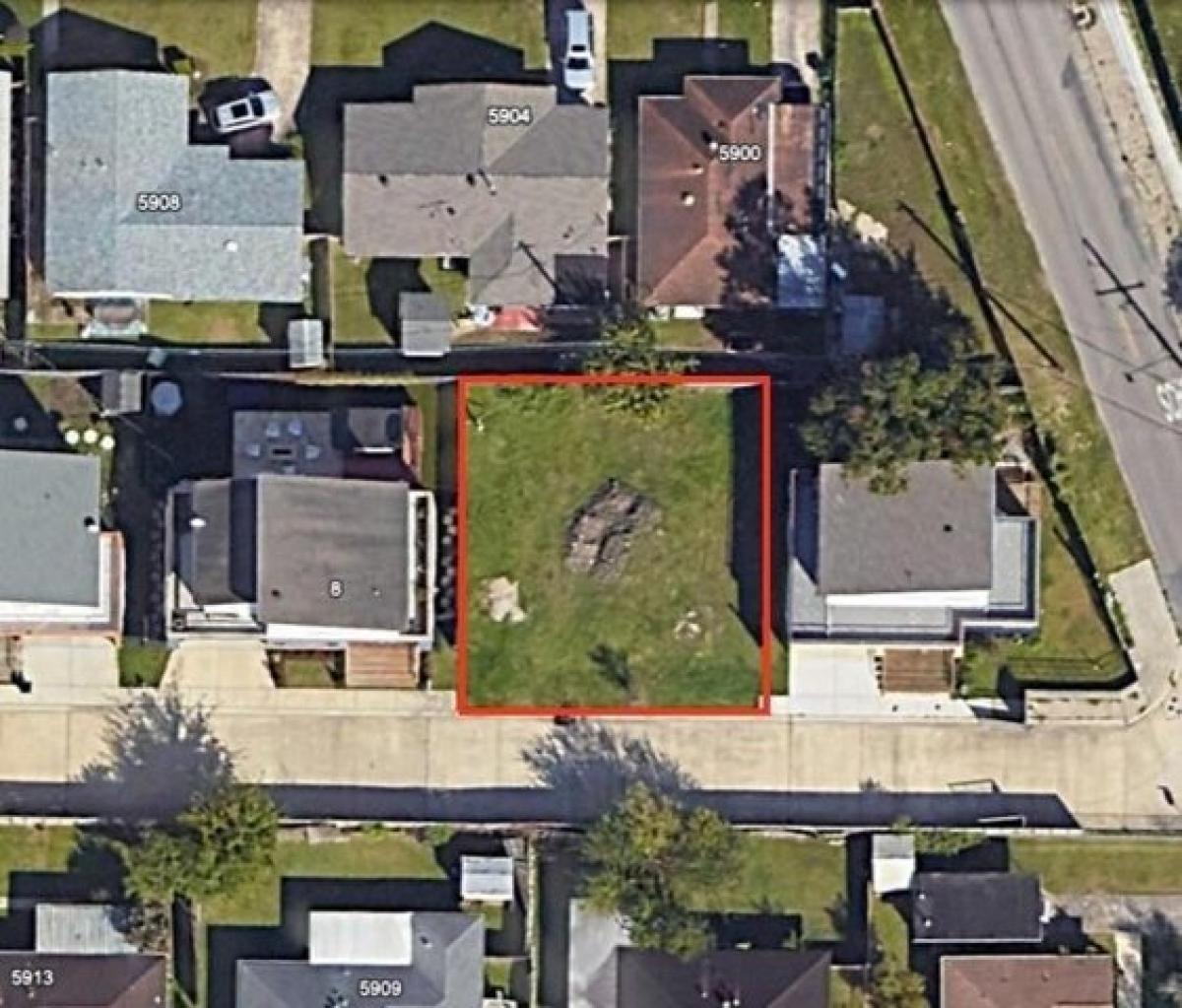 Picture of Residential Land For Sale in Metairie, Louisiana, United States