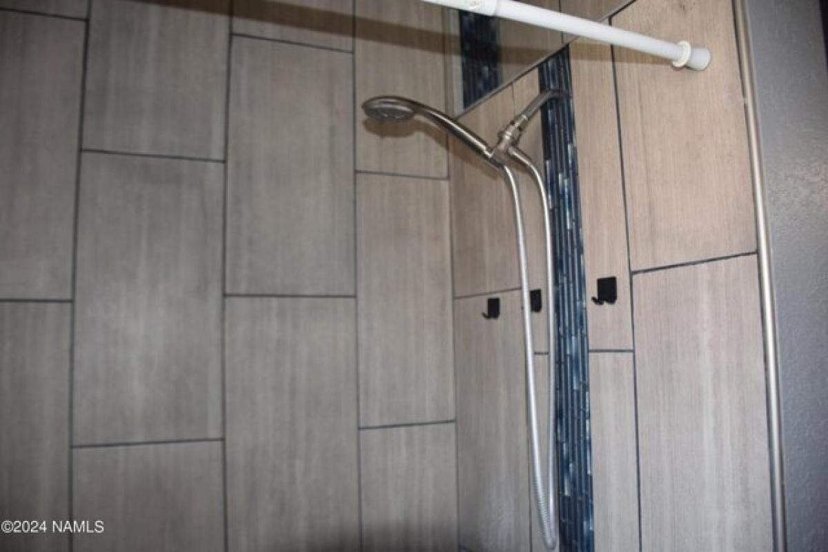 Picture of Home For Sale in Winslow, Arizona, United States