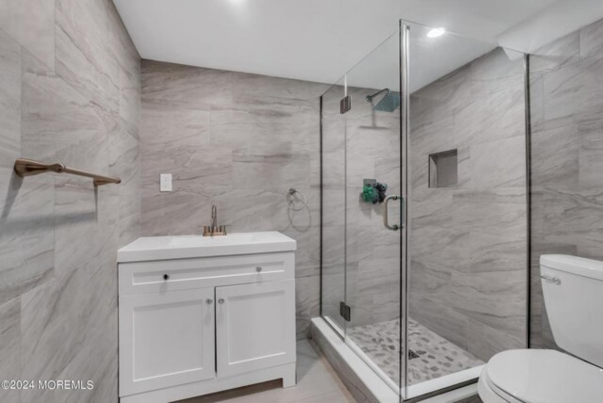 Picture of Home For Rent in Oakhurst, New Jersey, United States