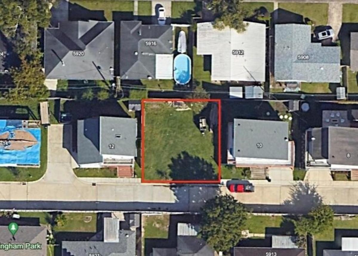 Picture of Residential Land For Sale in Metairie, Louisiana, United States