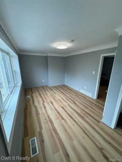 Apartment For Rent in 