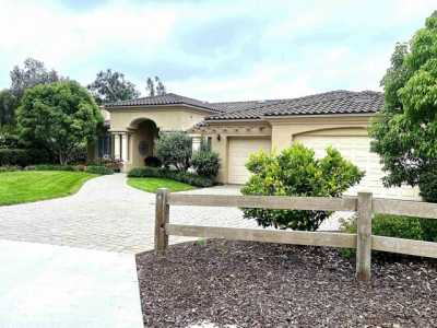 Home For Sale in Encinitas, California