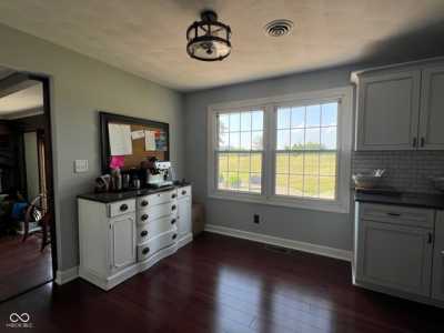 Home For Sale in Rockville, Indiana