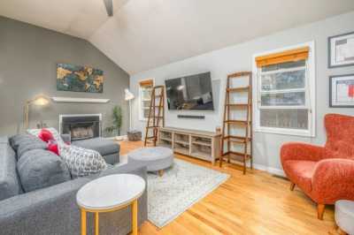 Home For Sale in Hampton Bays, New York