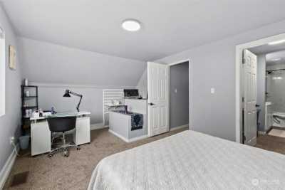 Home For Sale in Shelton, Washington