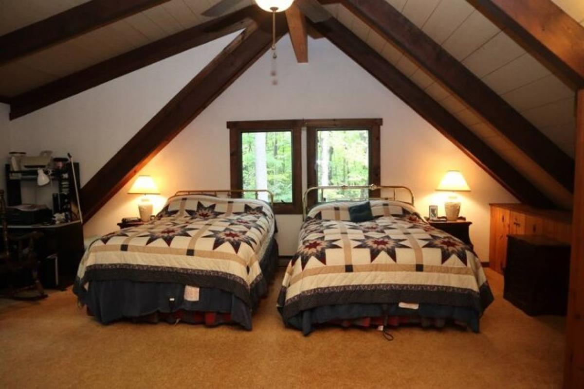 Picture of Home For Sale in Putnam Station, New York, United States