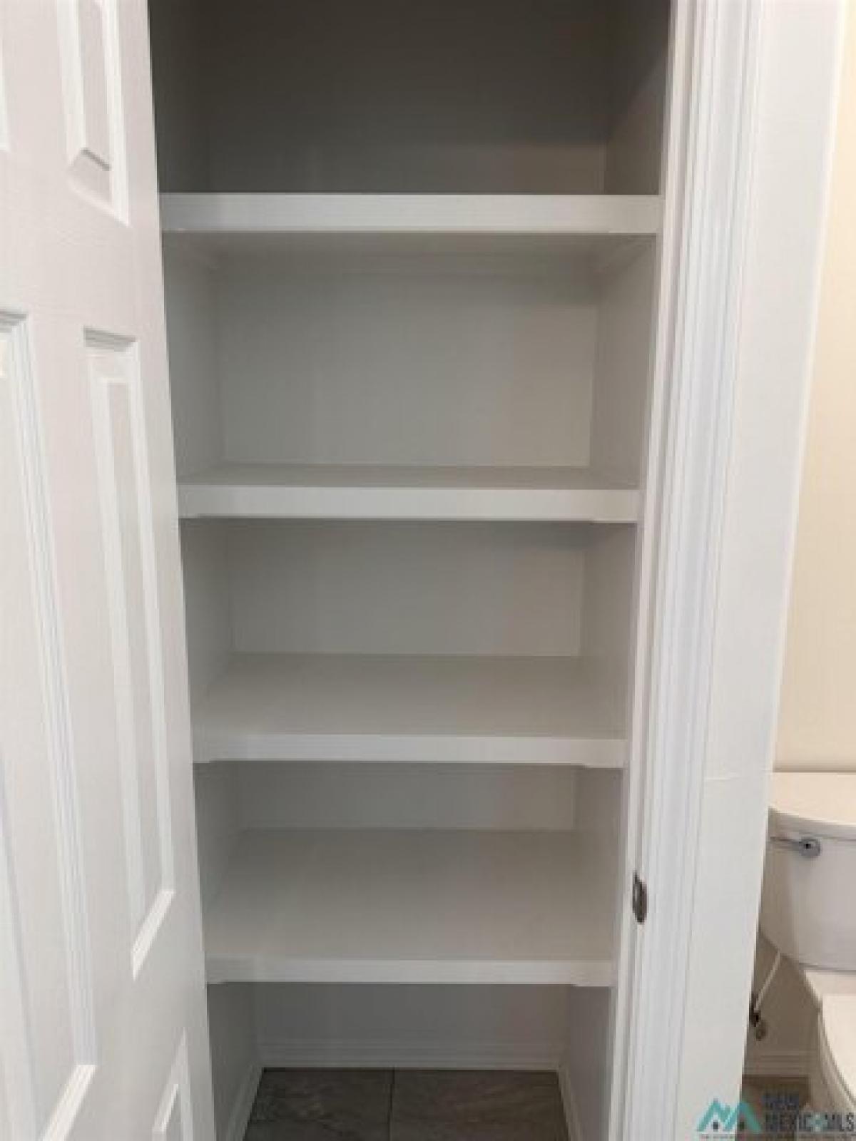 Picture of Home For Sale in Roswell, New Mexico, United States