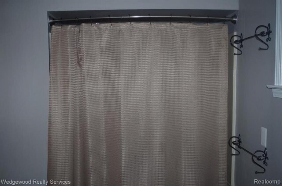 Picture of Home For Sale in Fremont, Michigan, United States