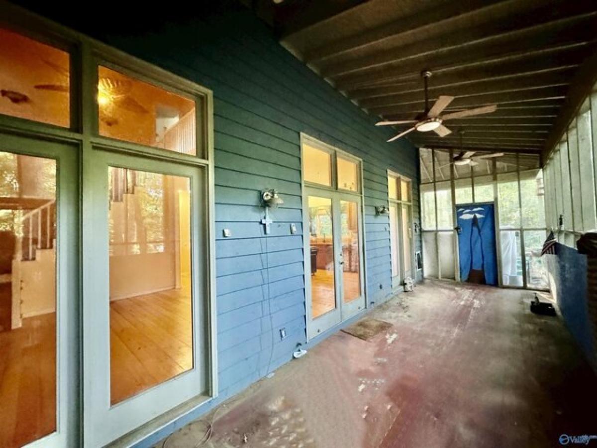 Picture of Home For Sale in Leesburg, Alabama, United States