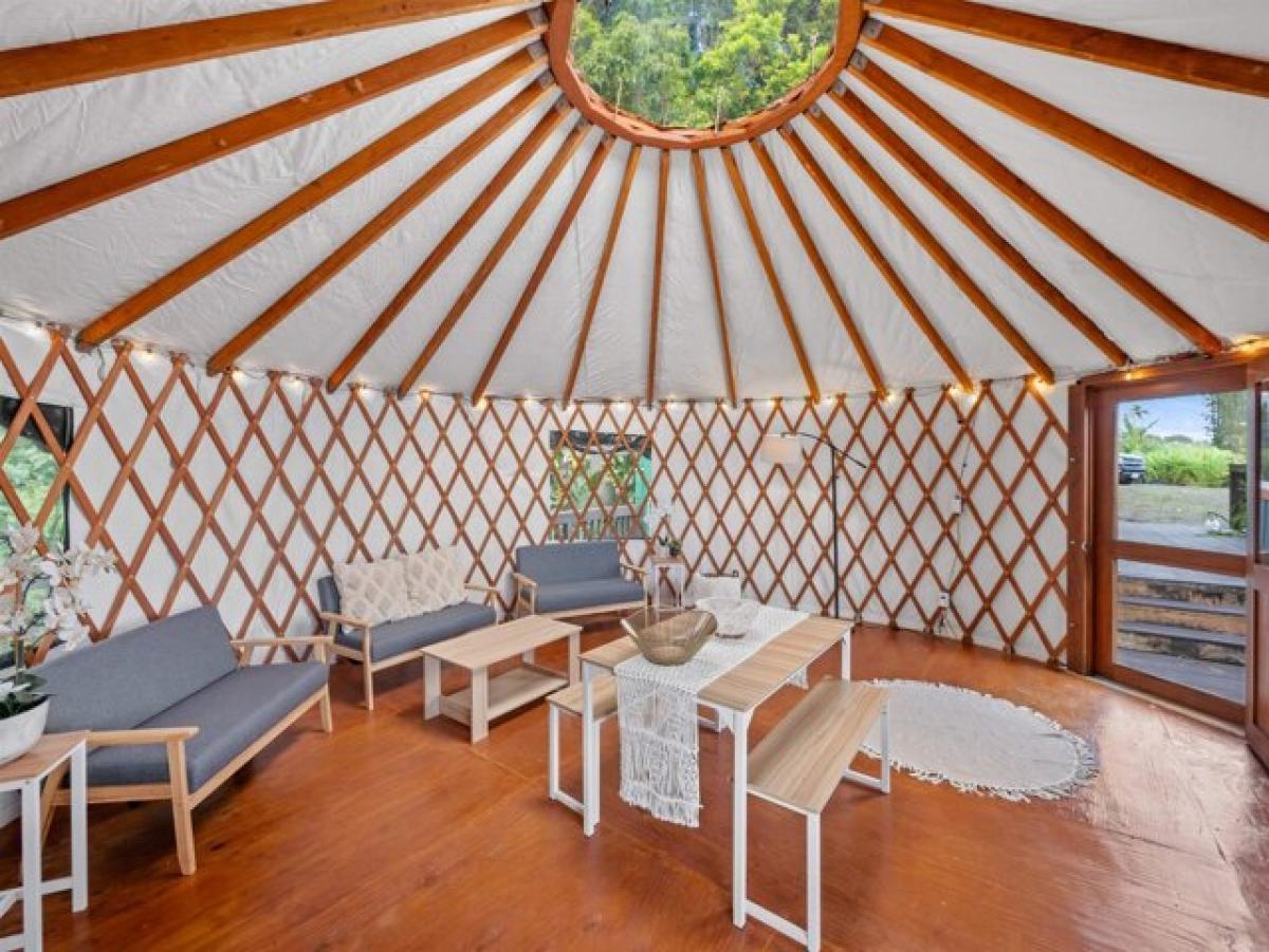 Picture of Residential Land For Sale in Haiku, Hawaii, United States