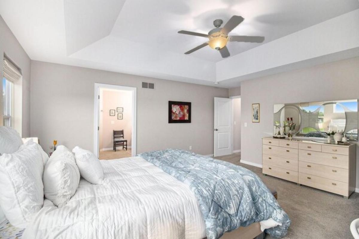 Picture of Home For Sale in Dexter, Michigan, United States