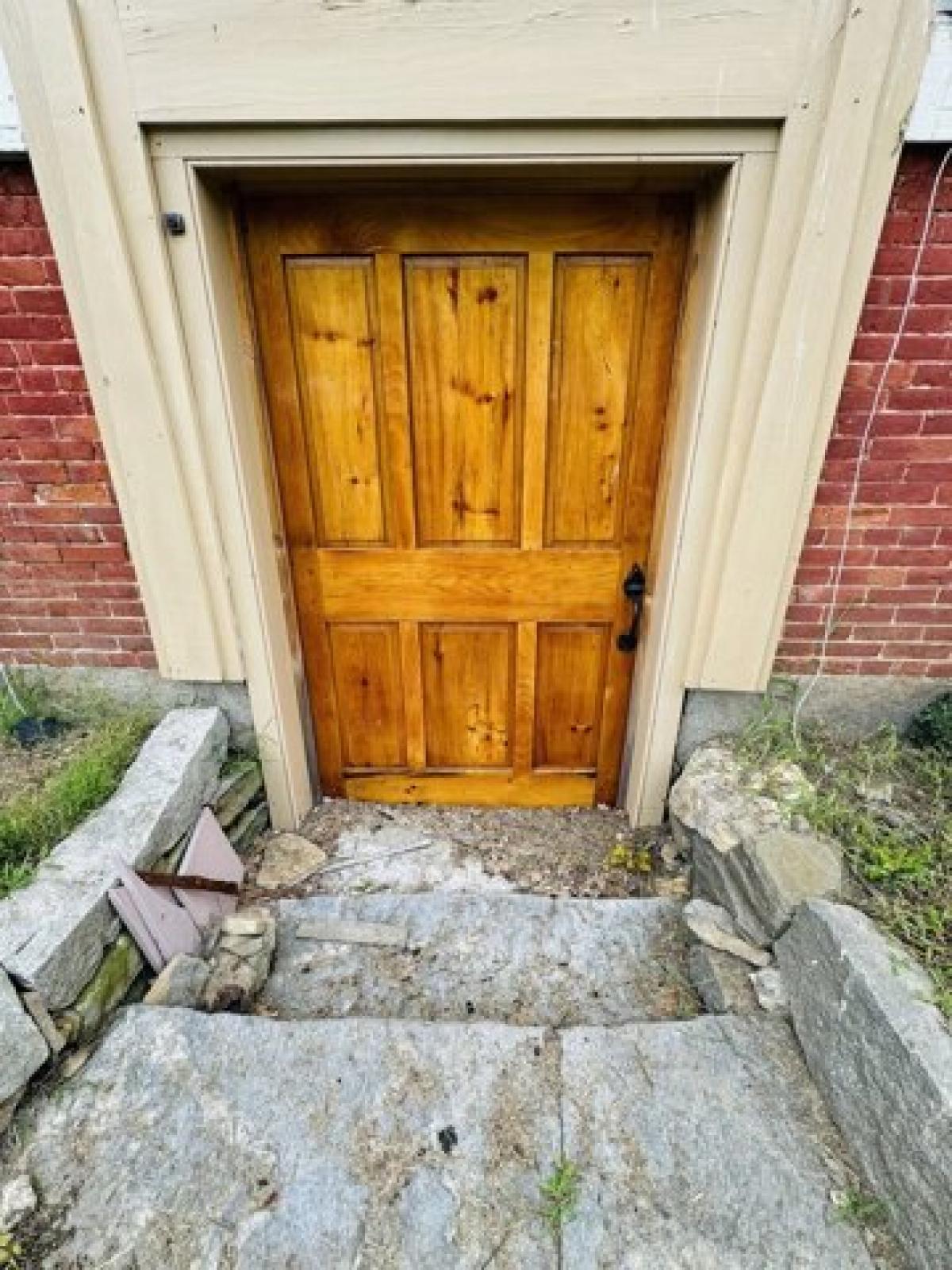 Picture of Home For Sale in Eastford, Connecticut, United States