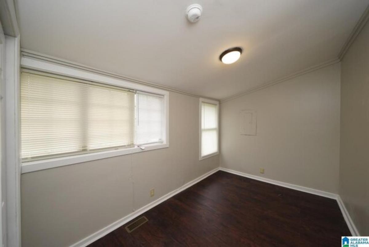 Picture of Home For Sale in Adamsville, Alabama, United States