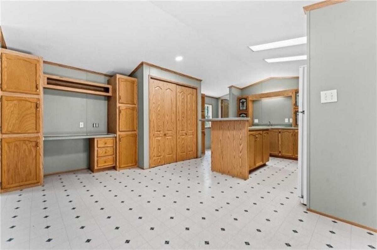 Picture of Home For Sale in Mercer, Pennsylvania, United States