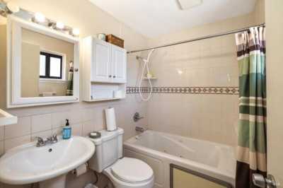 Home For Sale in Suisun City, California