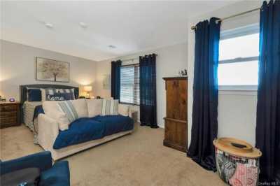 Home For Sale in Nanuet, New York