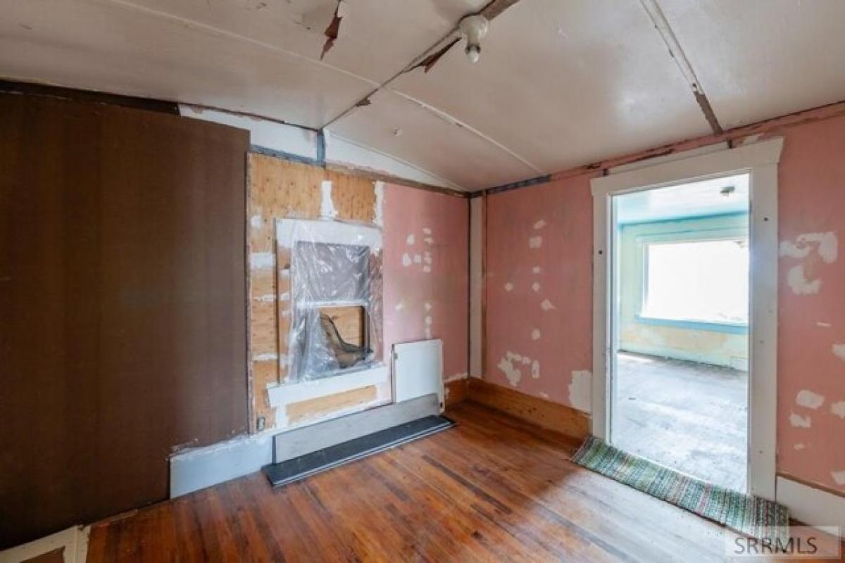 Picture of Home For Sale in Fort Hall, Idaho, United States