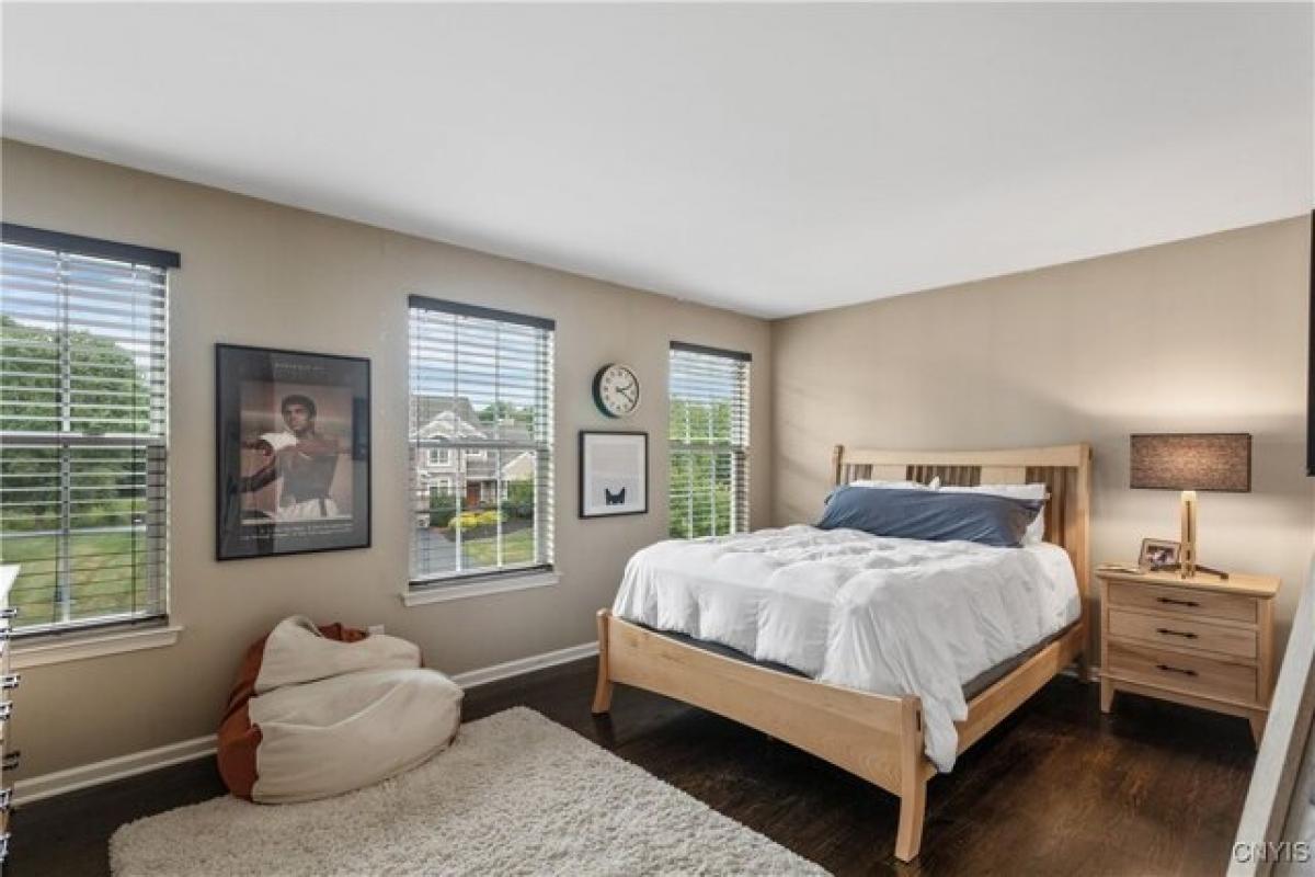 Picture of Home For Sale in Minoa, New York, United States