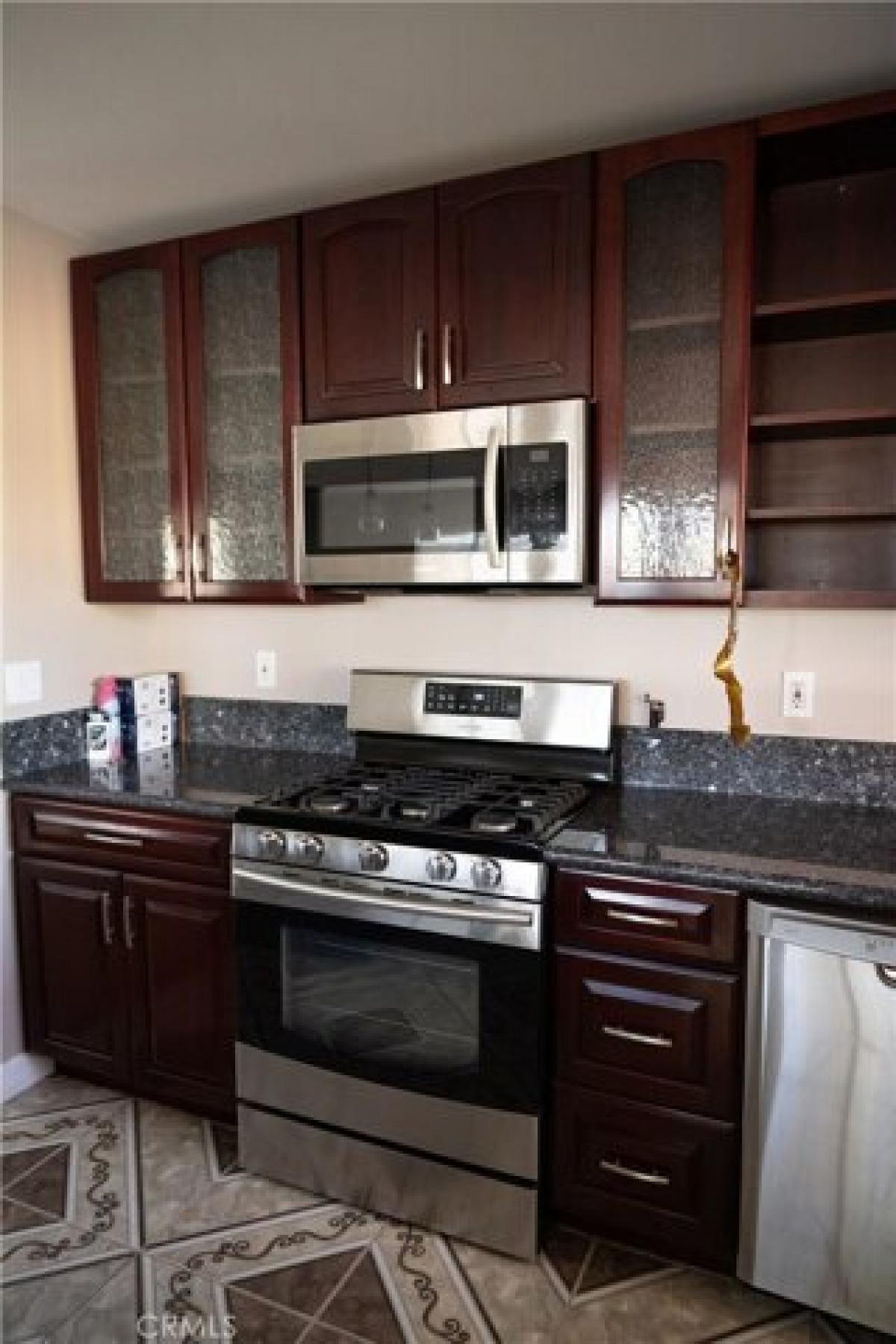 Picture of Home For Sale in Phelan, California, United States