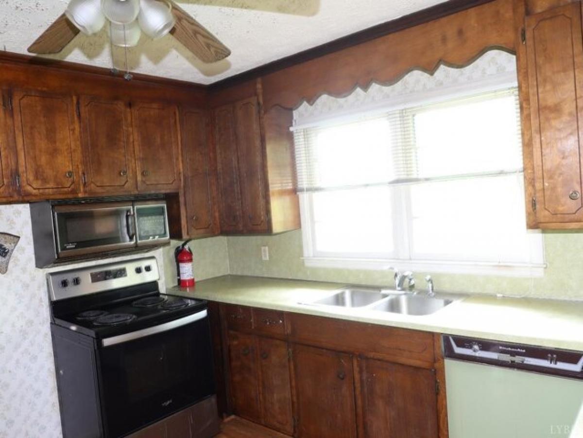 Picture of Home For Sale in Brookneal, Virginia, United States