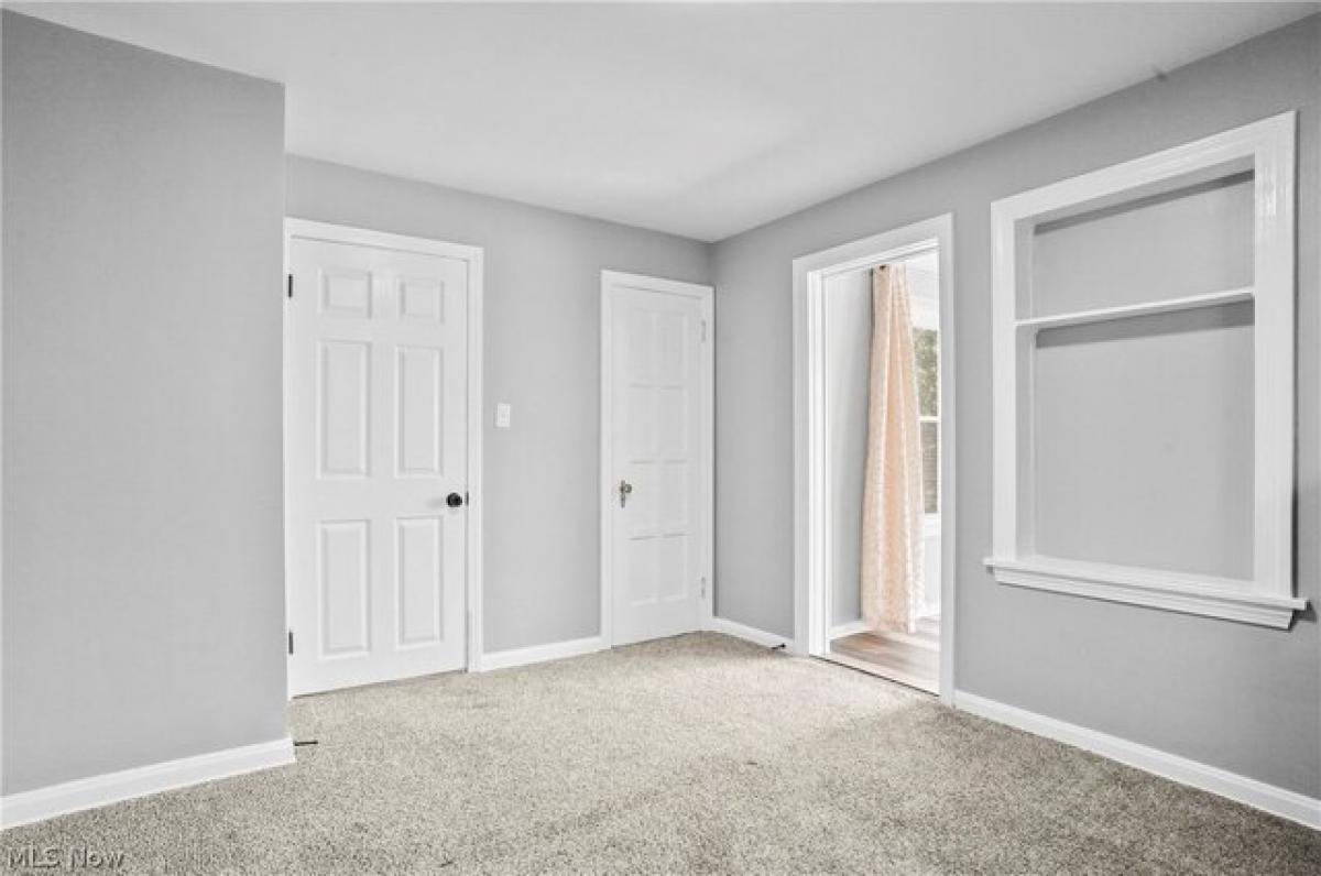 Picture of Home For Sale in Euclid, Ohio, United States