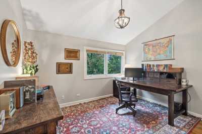 Home For Sale in Highwood, Illinois