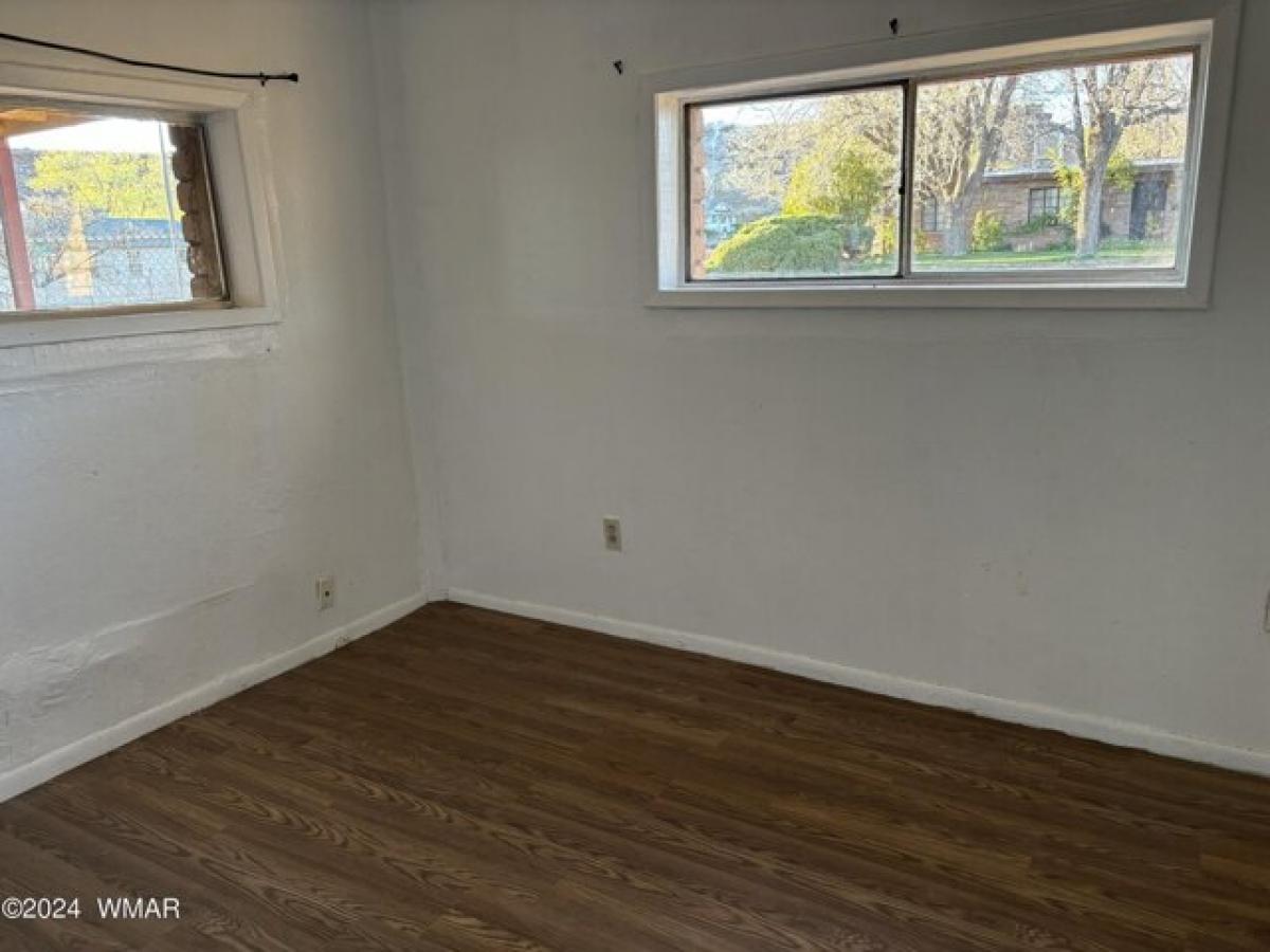 Picture of Home For Sale in Holbrook, Arizona, United States