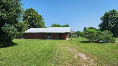 Home For Sale in Lake Arthur, Louisiana