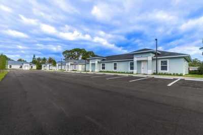 Home For Rent in Palm Springs, Florida