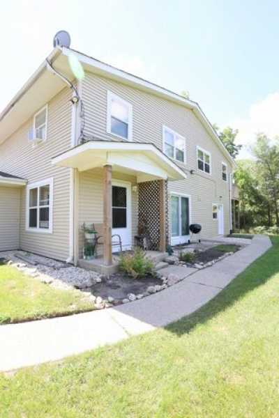 Home For Rent in Round Lake, Illinois