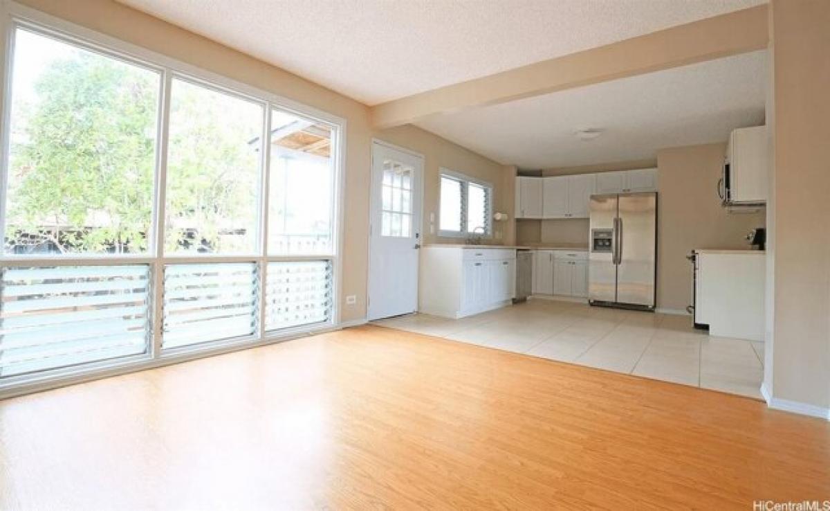 Picture of Home For Sale in Aiea, Hawaii, United States
