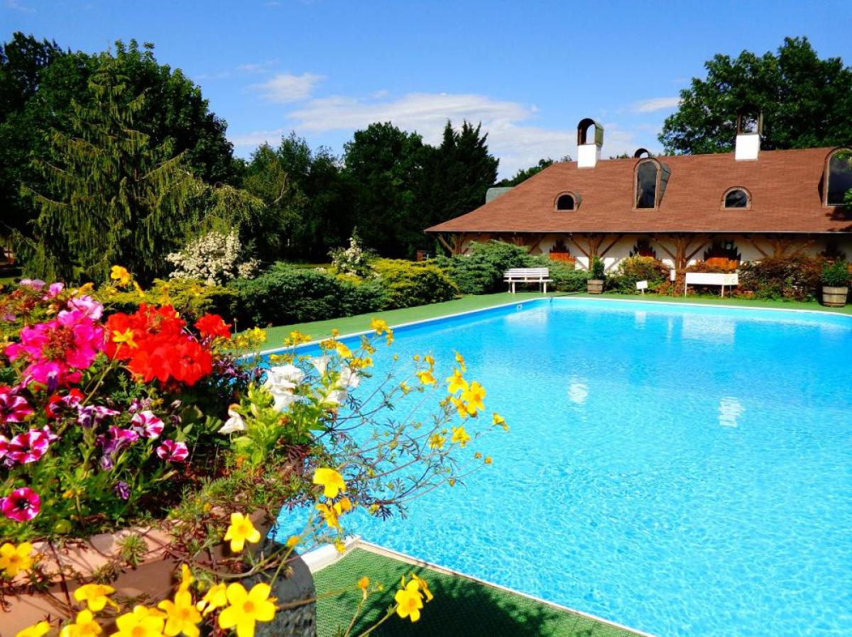 Picture of Apartment Building For Sale in Koszeg, Vas, Hungary