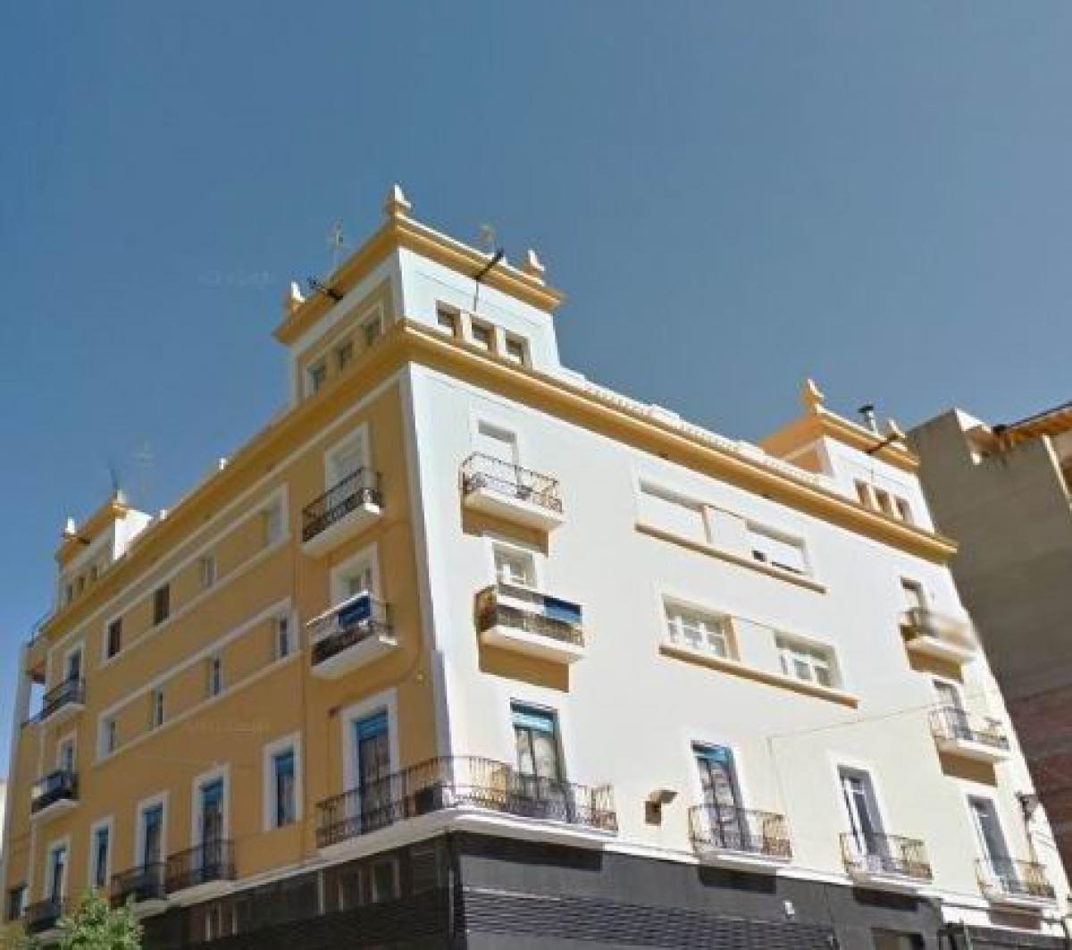 Picture of Apartment Building For Sale in Tarragona, Tarragona, Spain