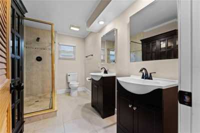 Home For Sale in Belle Isle, Florida