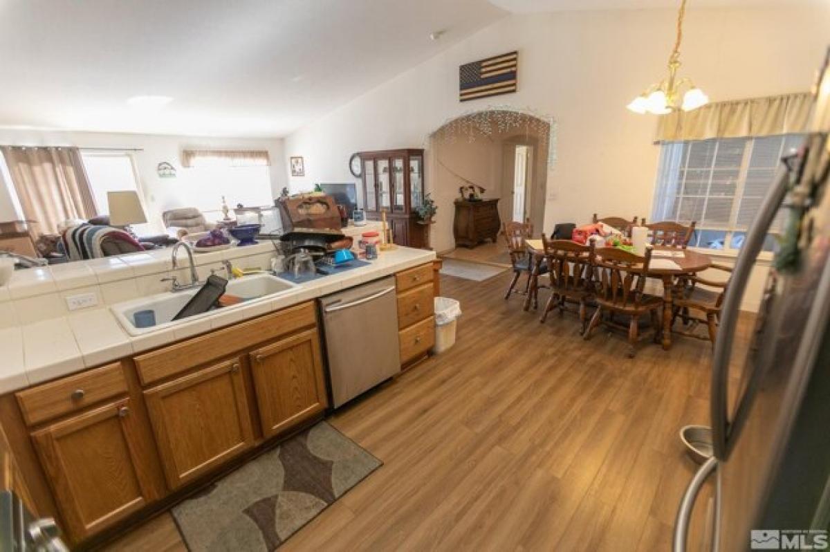 Picture of Home For Sale in Fallon, Nevada, United States