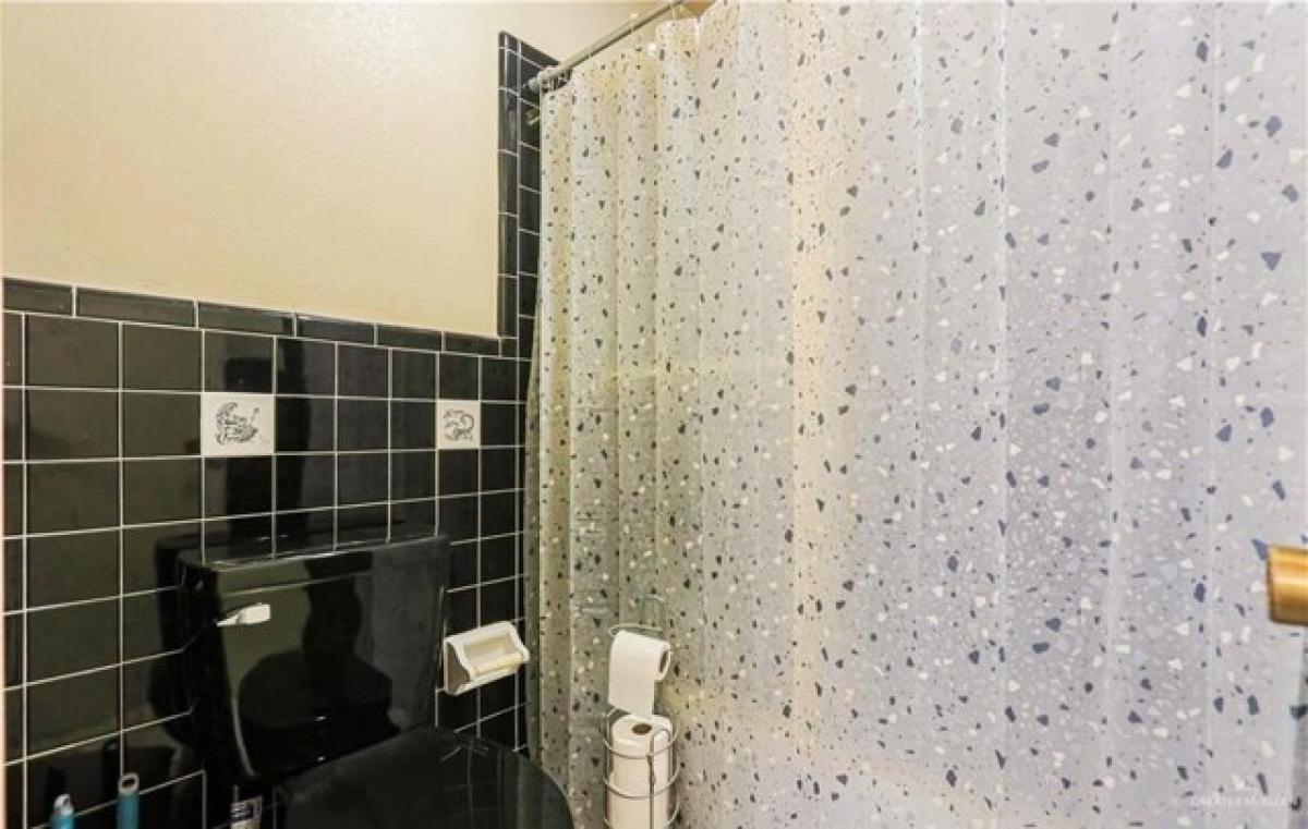 Picture of Home For Sale in Mercedes, Texas, United States