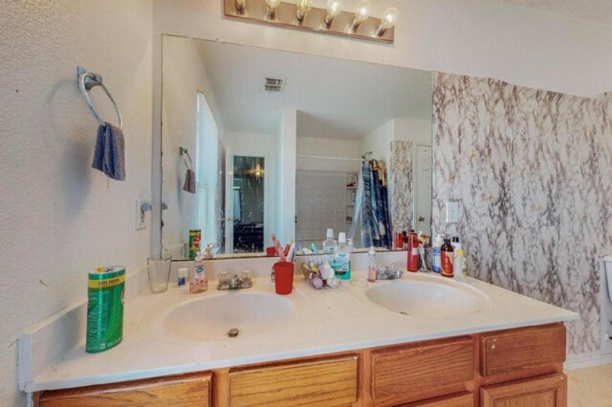 Picture of Home For Sale in Balch Springs, Texas, United States